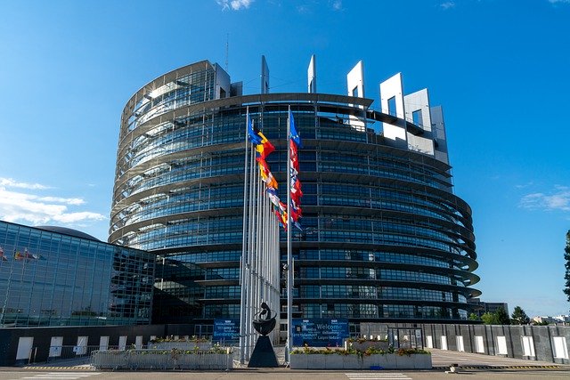 EU-HQ.jpg
